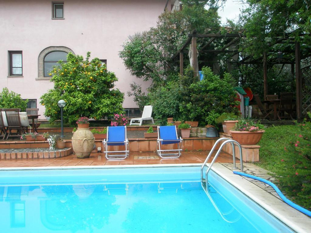 L'Oasi Di Aaron Hotel Formello Exterior photo